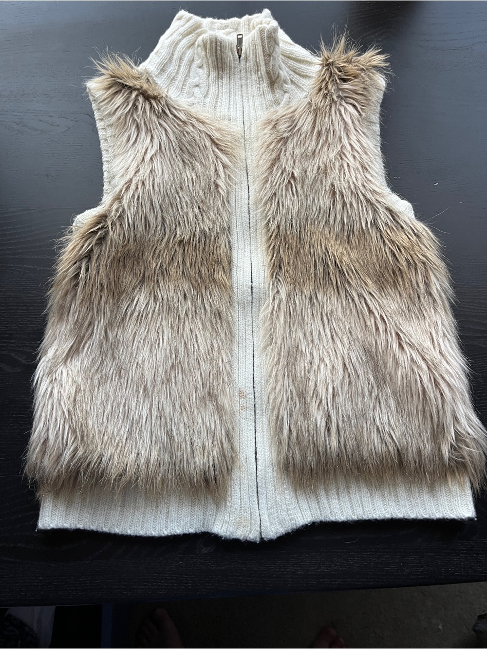 Justice Girls Ivory Cable Knit Faux Fur Zip Up Vest Size 16 Sparkling